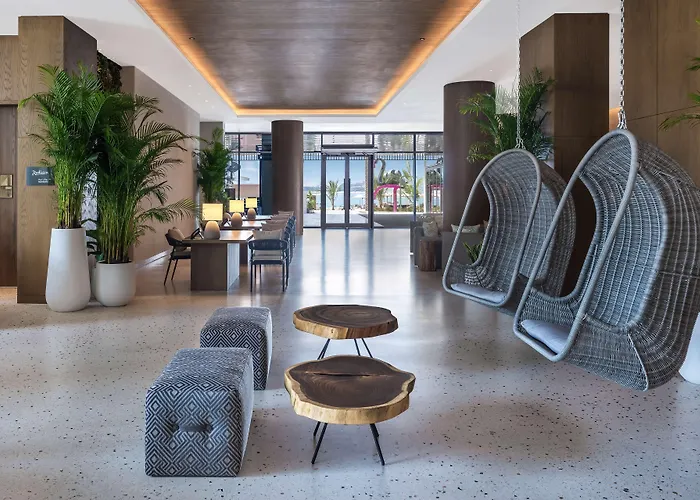 Radisson Beach Resort Palm Jumeirah